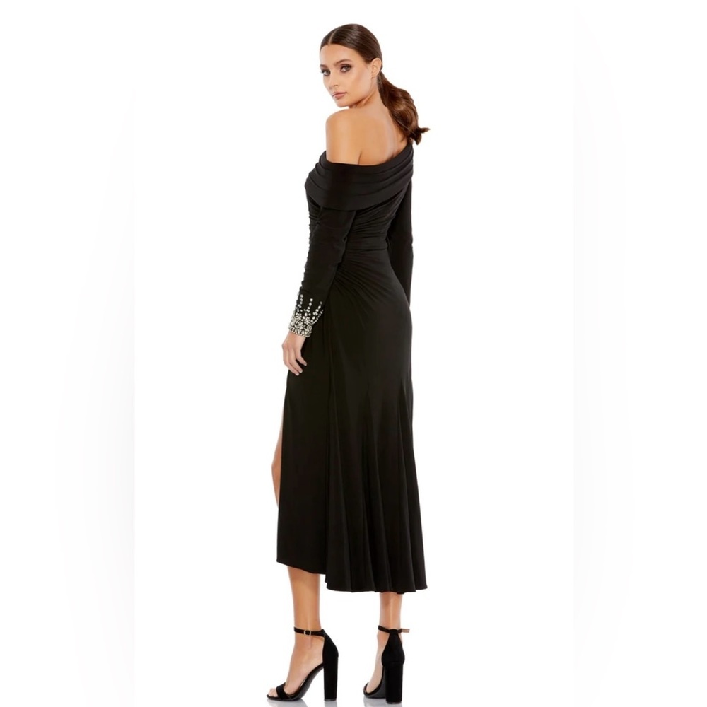 Mac Duggal NWT Black 1-Shoulder LS Rhinestone Sleeved on cuffs size 8 26… - Picture 3 of 13